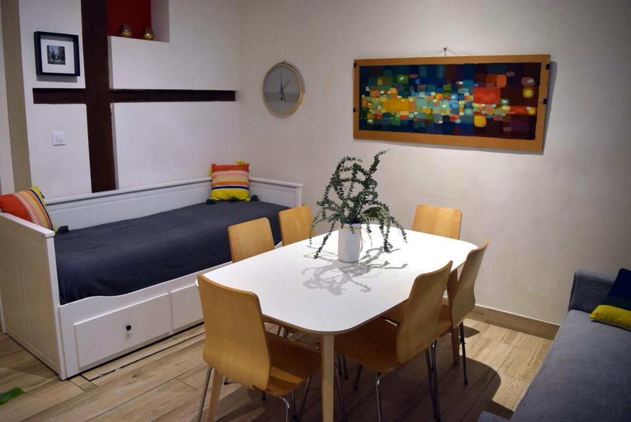 Appartement Opera-suites Luxury La Boheme, In The Very Center Of Madrid. *
