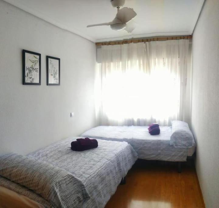 Apto 2 Habitaciones, Garaje Gratis Appartamento *