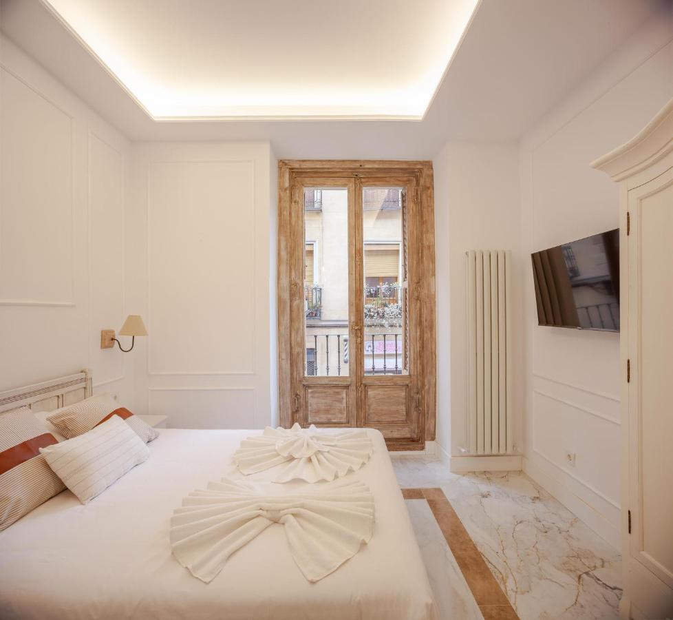 Apartment Plaza Espana V Calle San Bernardino 6br 6bh Madrid