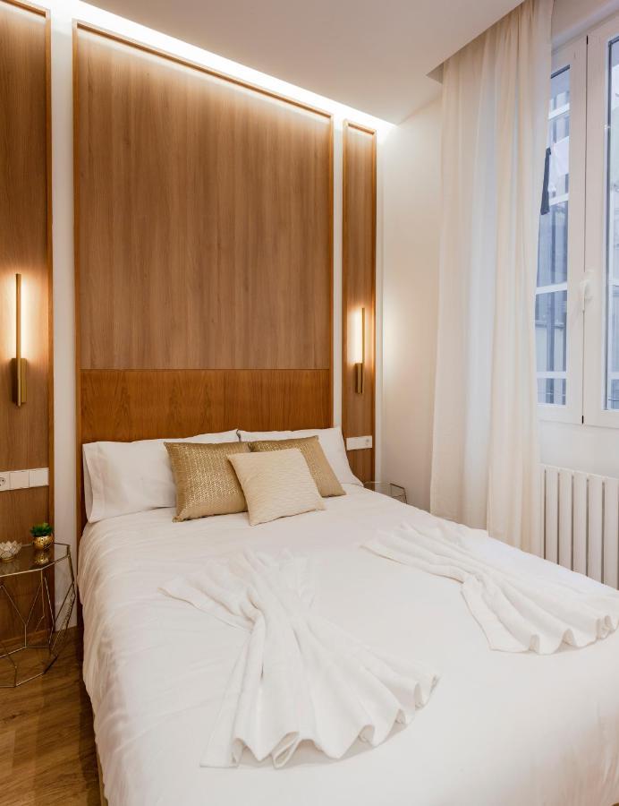 Plaza Espana V Calle San Bernardino 6br 6bh Apartment Madrid
