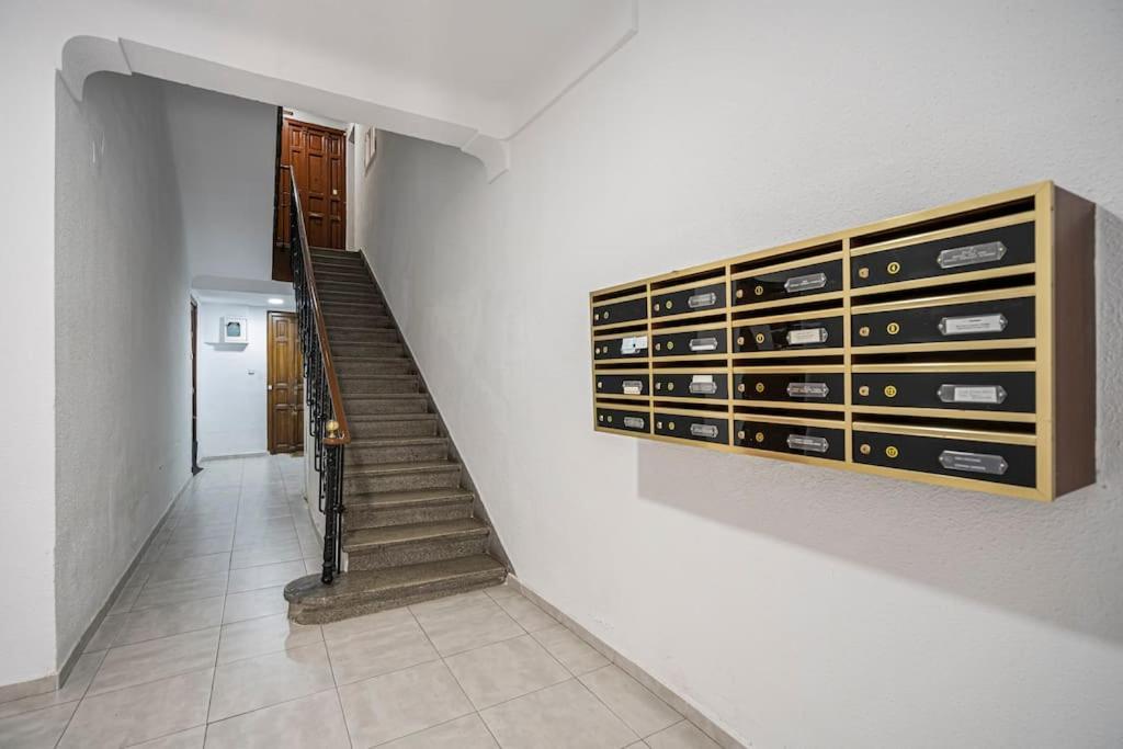 Apartamento Apartamento 4 Paxdiego De Leon- Bsalamanca Ferr-rio *