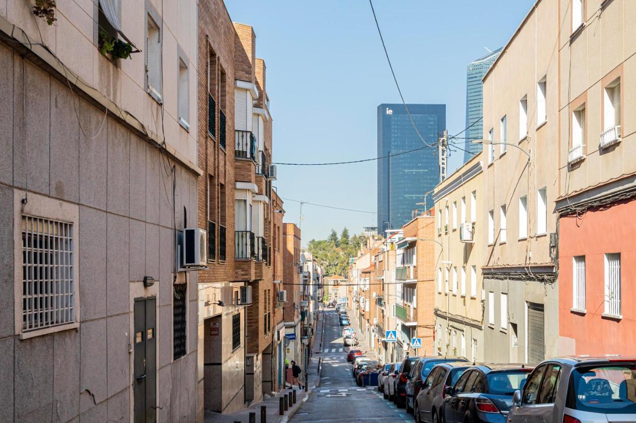 Apartment Plaza Castilla Madrid