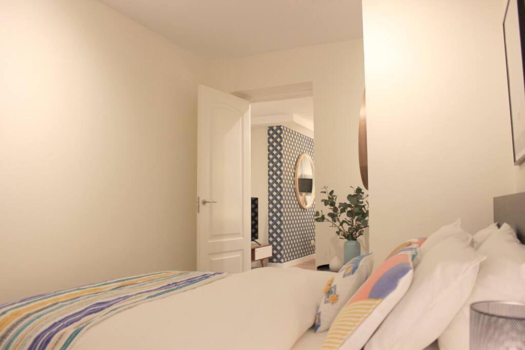 City Center 2bd Private Apt Puerta El Sol + Ac Apartamento *