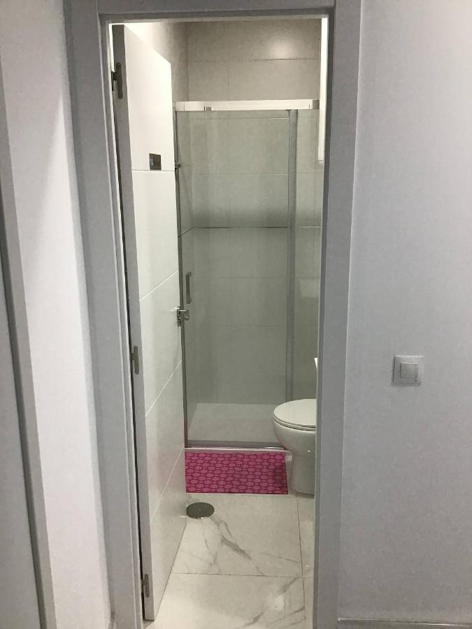 In - Multiple 04 Carpetana
