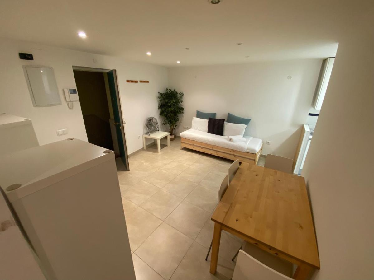 Centrico Apartamento En Embajadores *