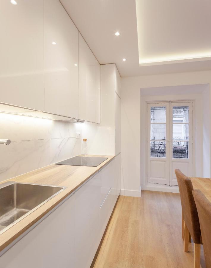 Chamberi I Calle Monteleon 2br 2bh Apartamento *