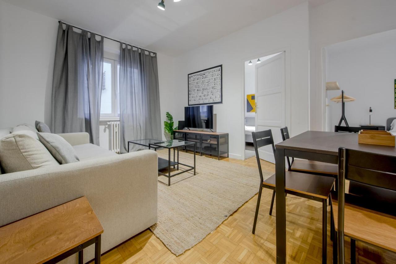 Appartamento Centrico Apt 7p En La Latina/centro Madrid