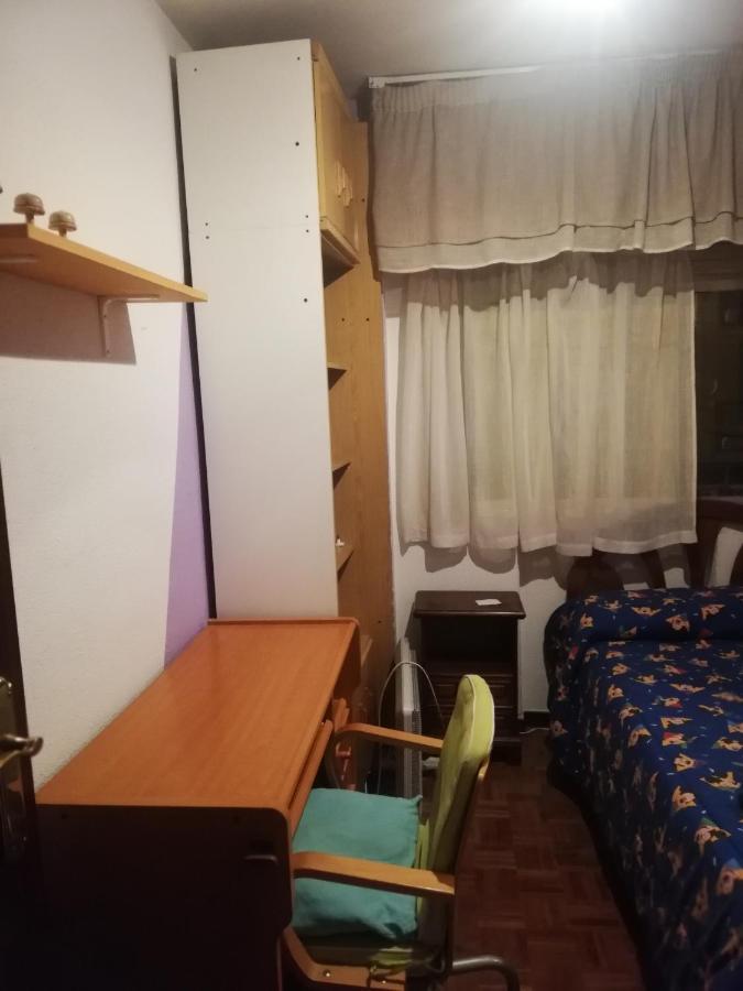 Habitación en casa particular Hab 1 Wifi Vista Alegre *