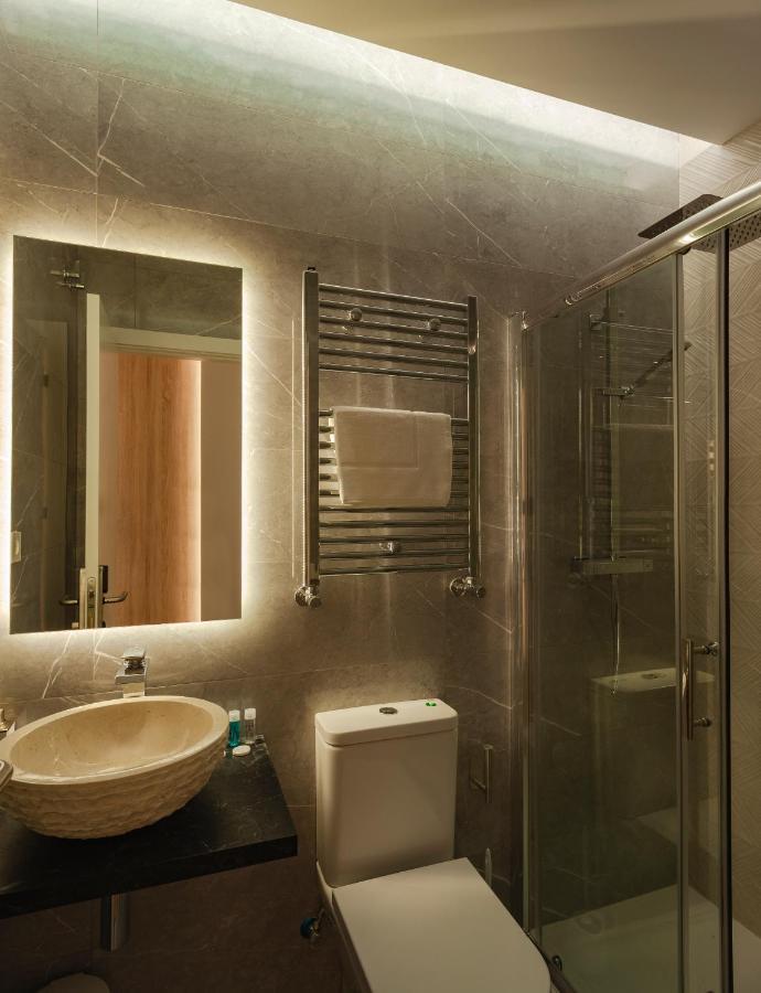 Apartamento Gran Via Iv Calle Tudescos 5br 5bh