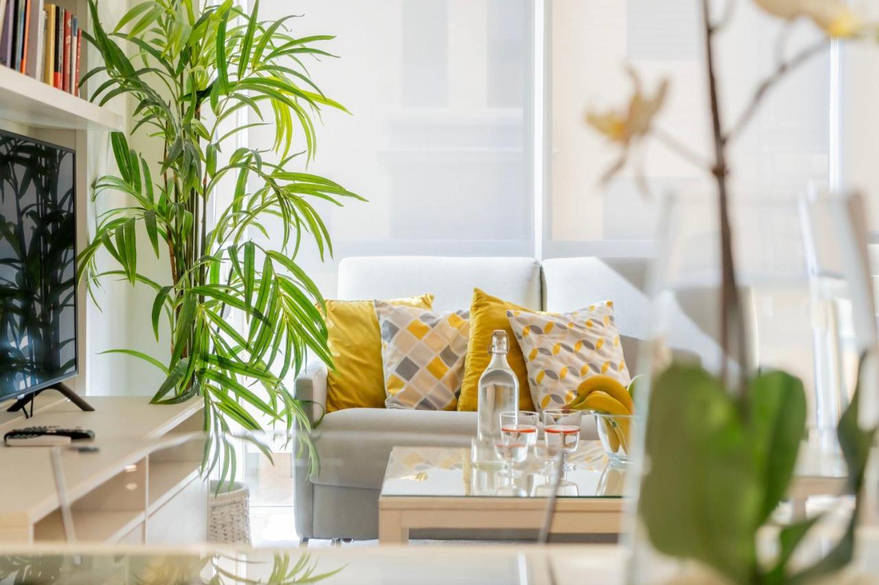 Appartement For Islazul Luxury Eur19 Madrid