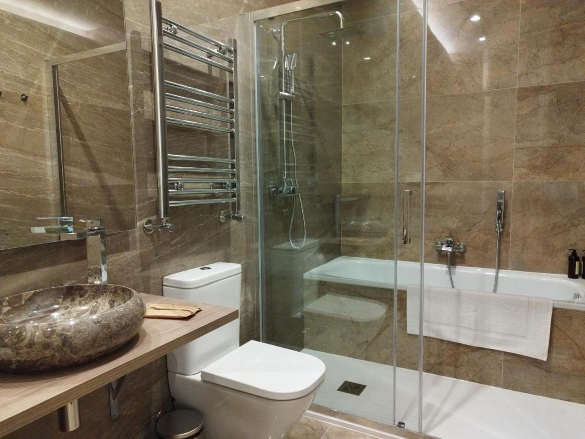 Centro Vii Calle Paz 6br 6bh Appartement