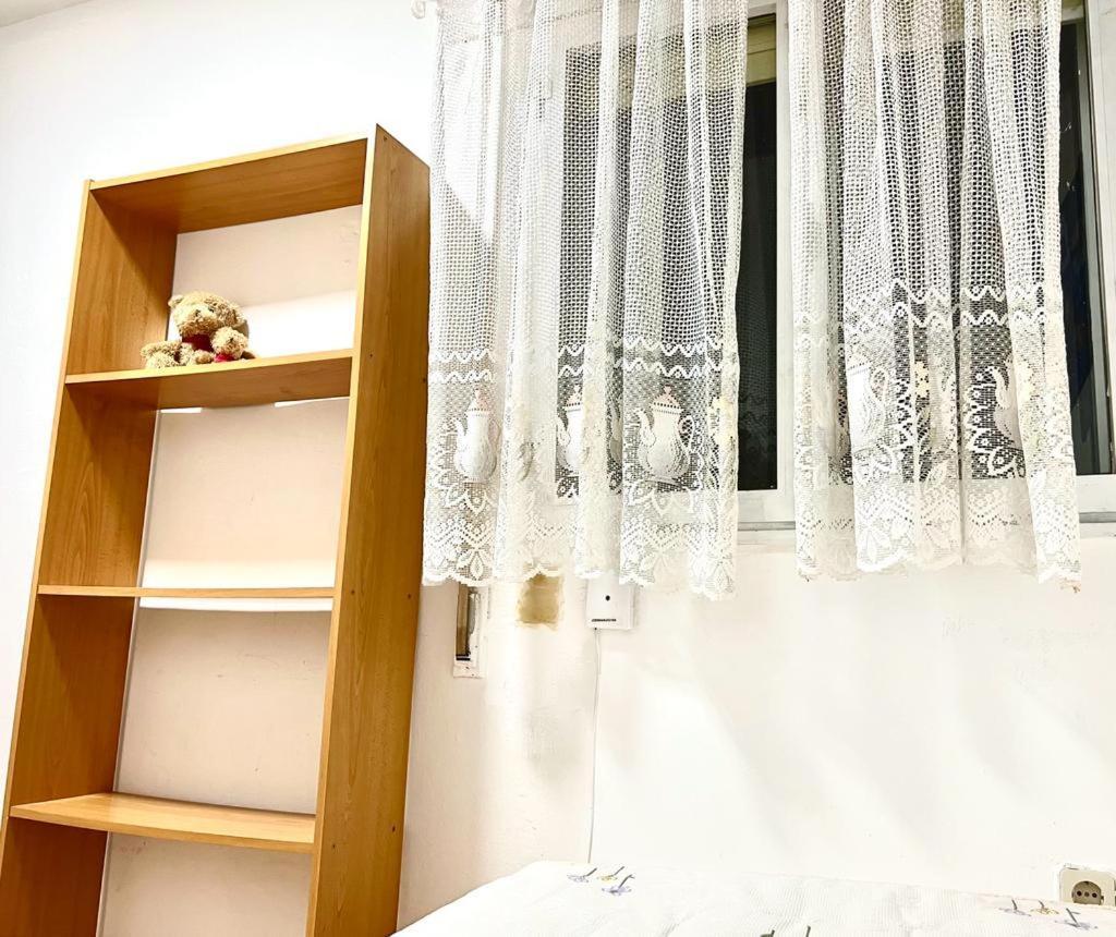 Bonito Apartamento. Estadio Wanda - Metro Sanblas Madri