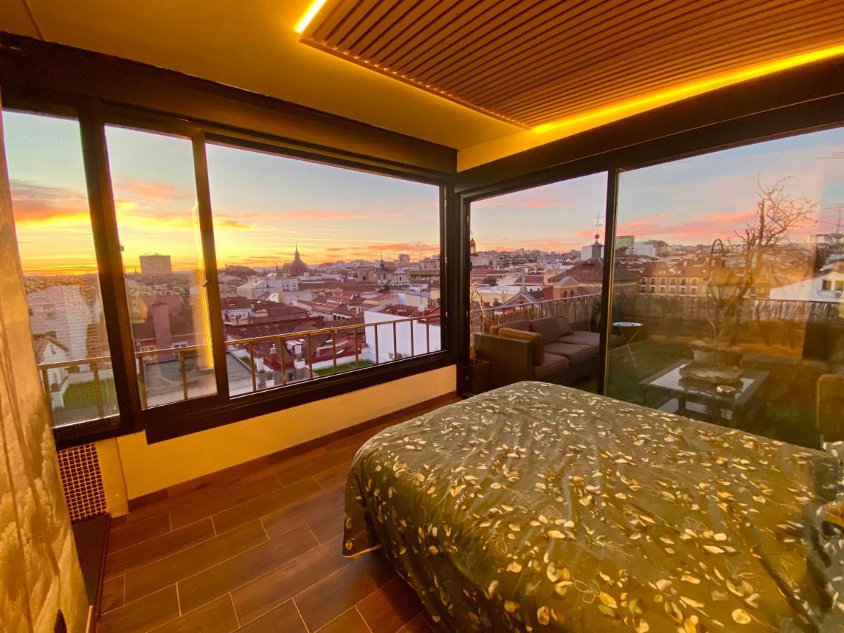 Excellent Penthouse In The Center Madrid