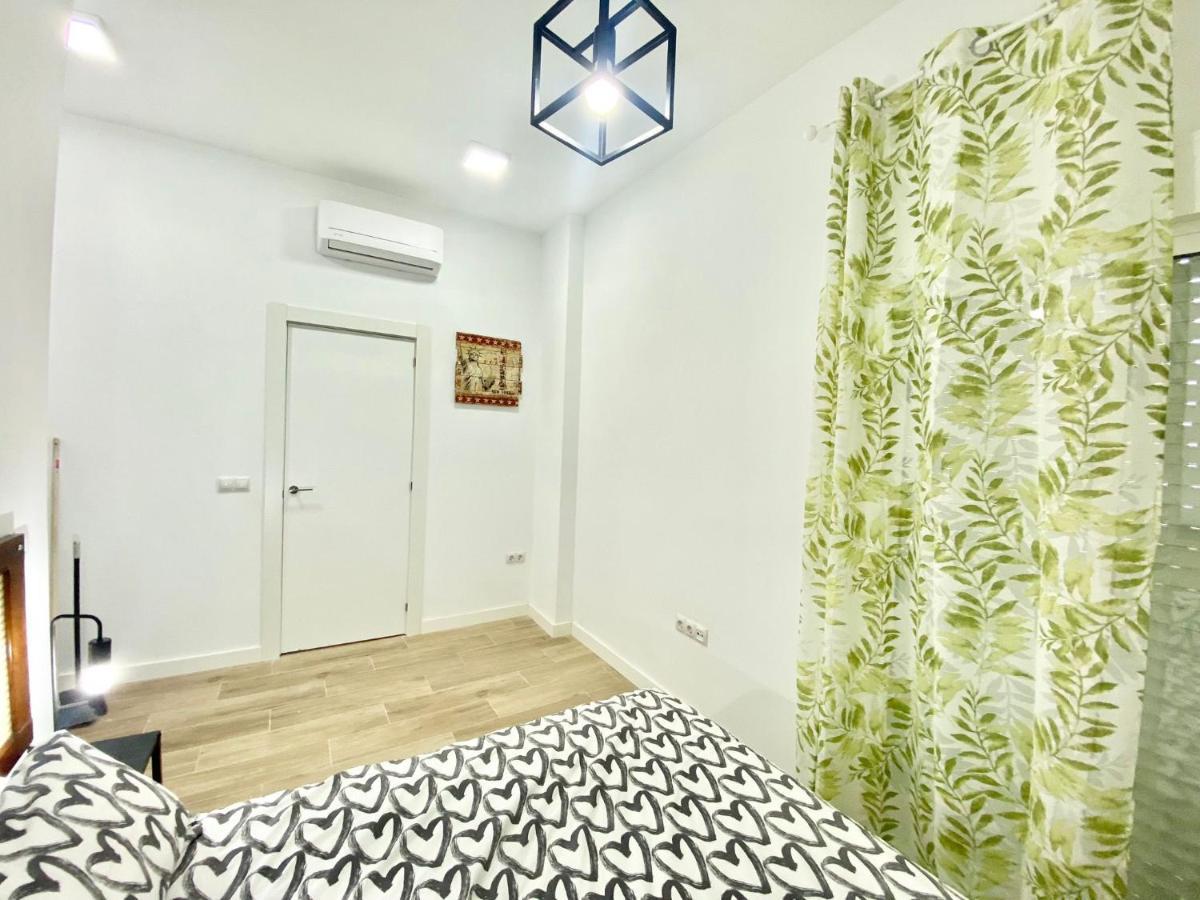 Puente Praga Aparment * Madrid