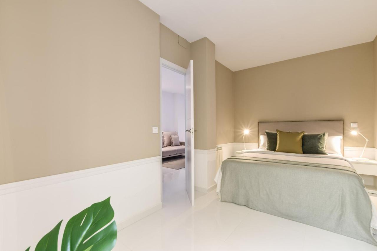 Ap Embajadores Xii Apartment Madrid