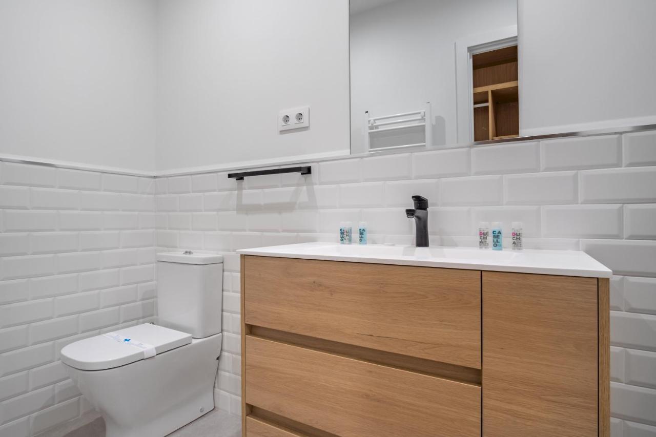 Apartment 2 Bedrooms 2 Bathrooms Furnished - Retiro - Stylish - Mintystay