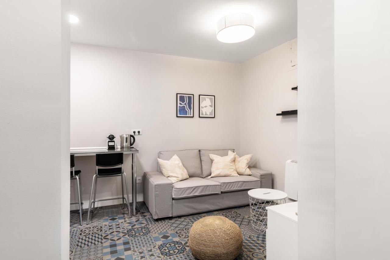 Appartement 2 Bedrooms 1 Bathroom Furnished - Letras - Bright - Mintystay *