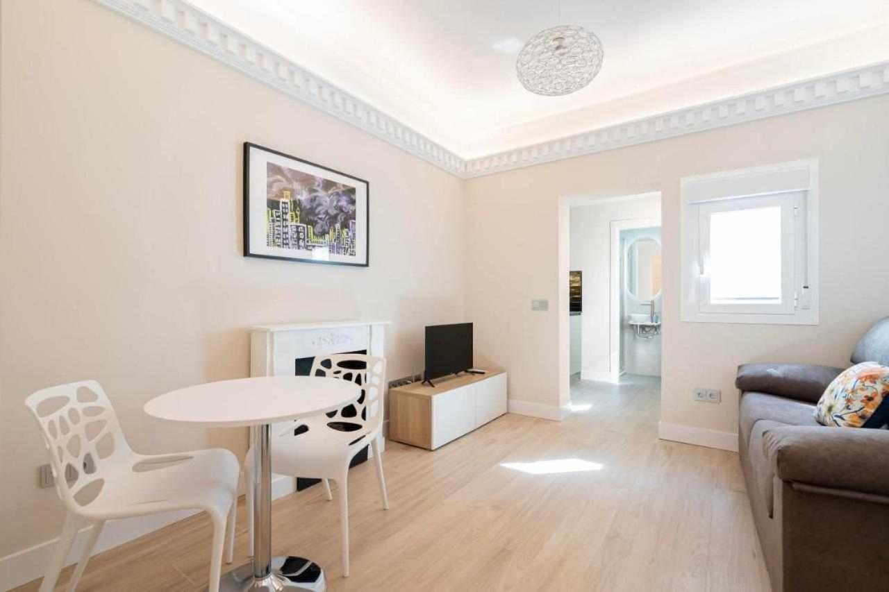 Nuevo Bien Comunicado 1 Appartement Madrid