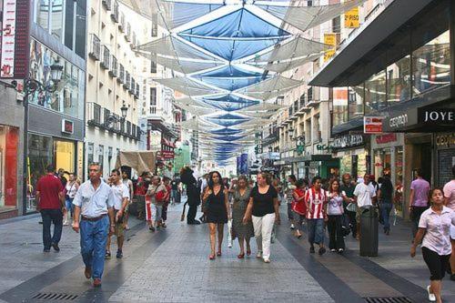 In Downtown Next To Plaza Callao Madri