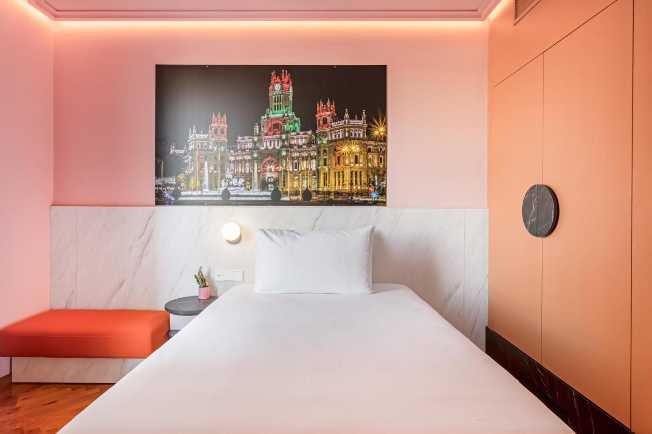 Ikonik Gran Via Hotel Madrid