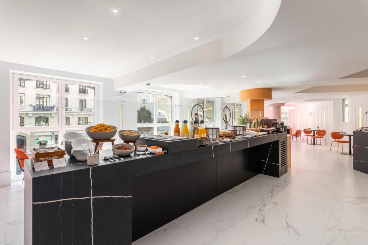 Hotel Ikonik Gran Via 4*
