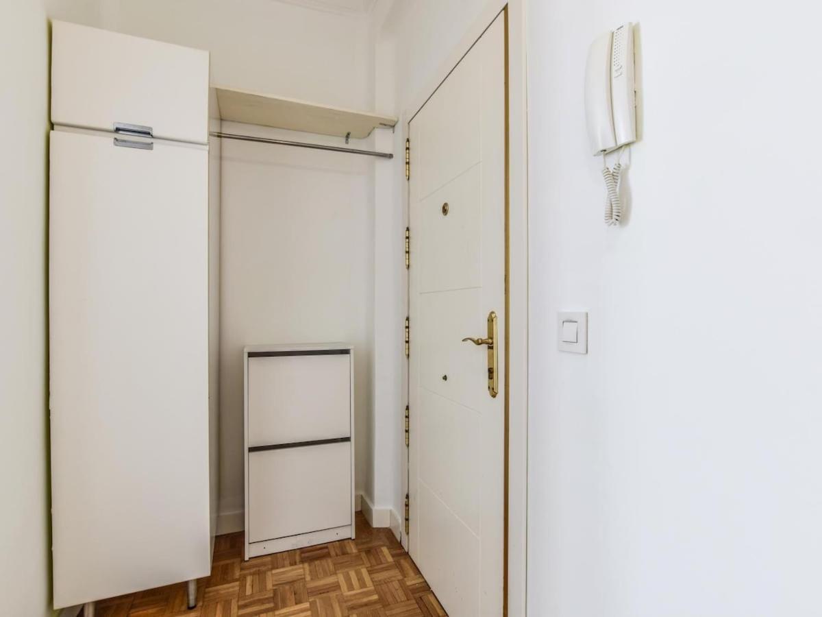 Apartamento En Atocha 10 Personas *