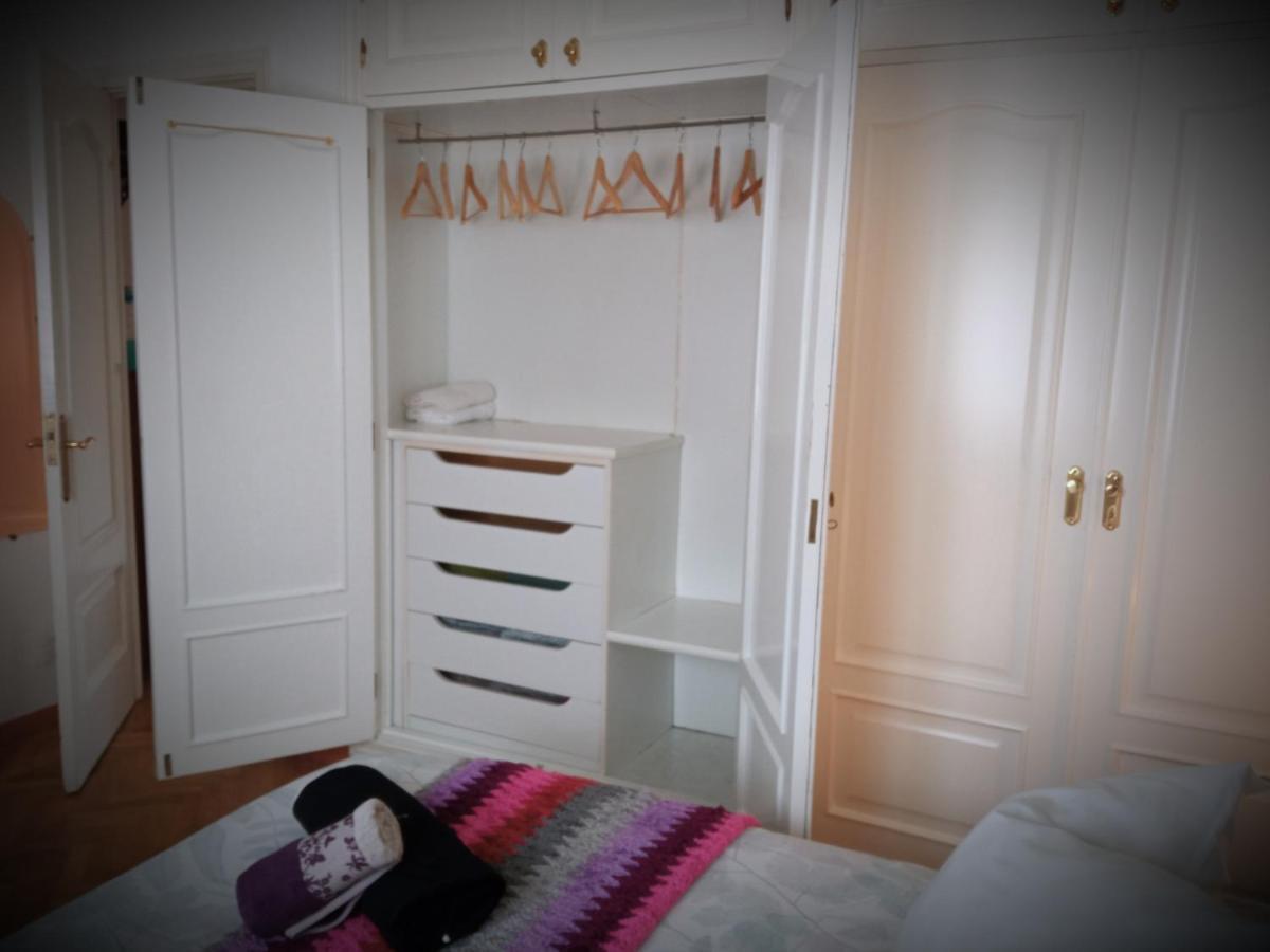 Cálido Y Bien Comunicado Quarto em Acomodações Particulares Madri