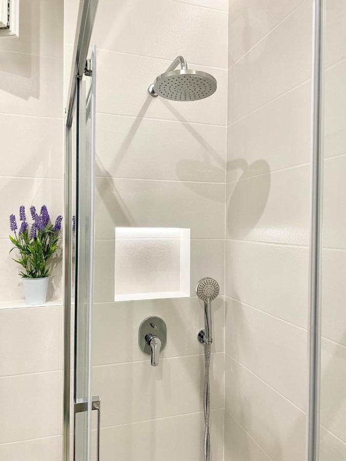 Junto Palacio Real Apartamento *