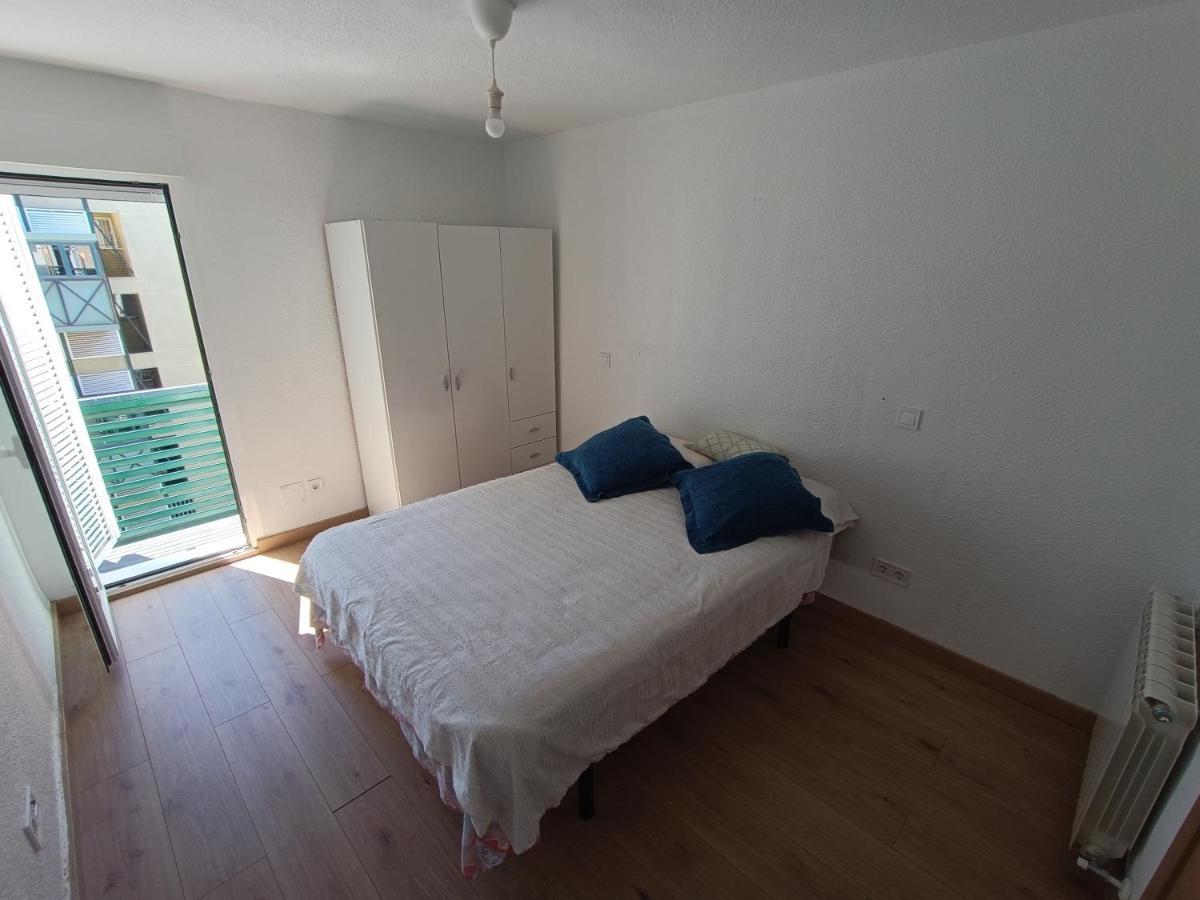 Homestay Amplia En Vivienda Duplex