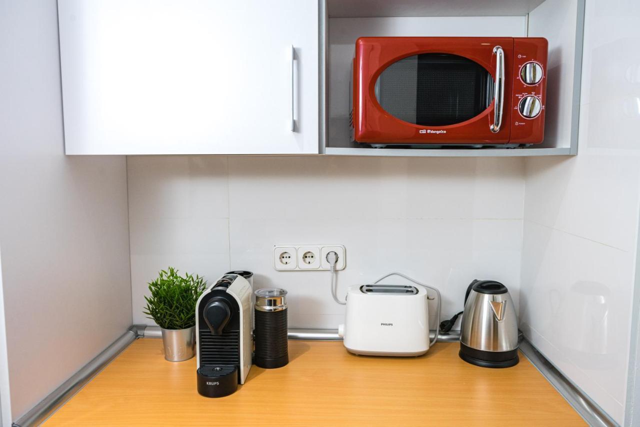 Encantador Lugar En Cuatro Caminos By Bebalmy Appartement Madrid