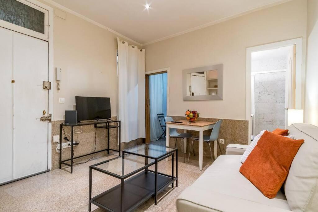 Cozy - 1 Bedroom * Madrid