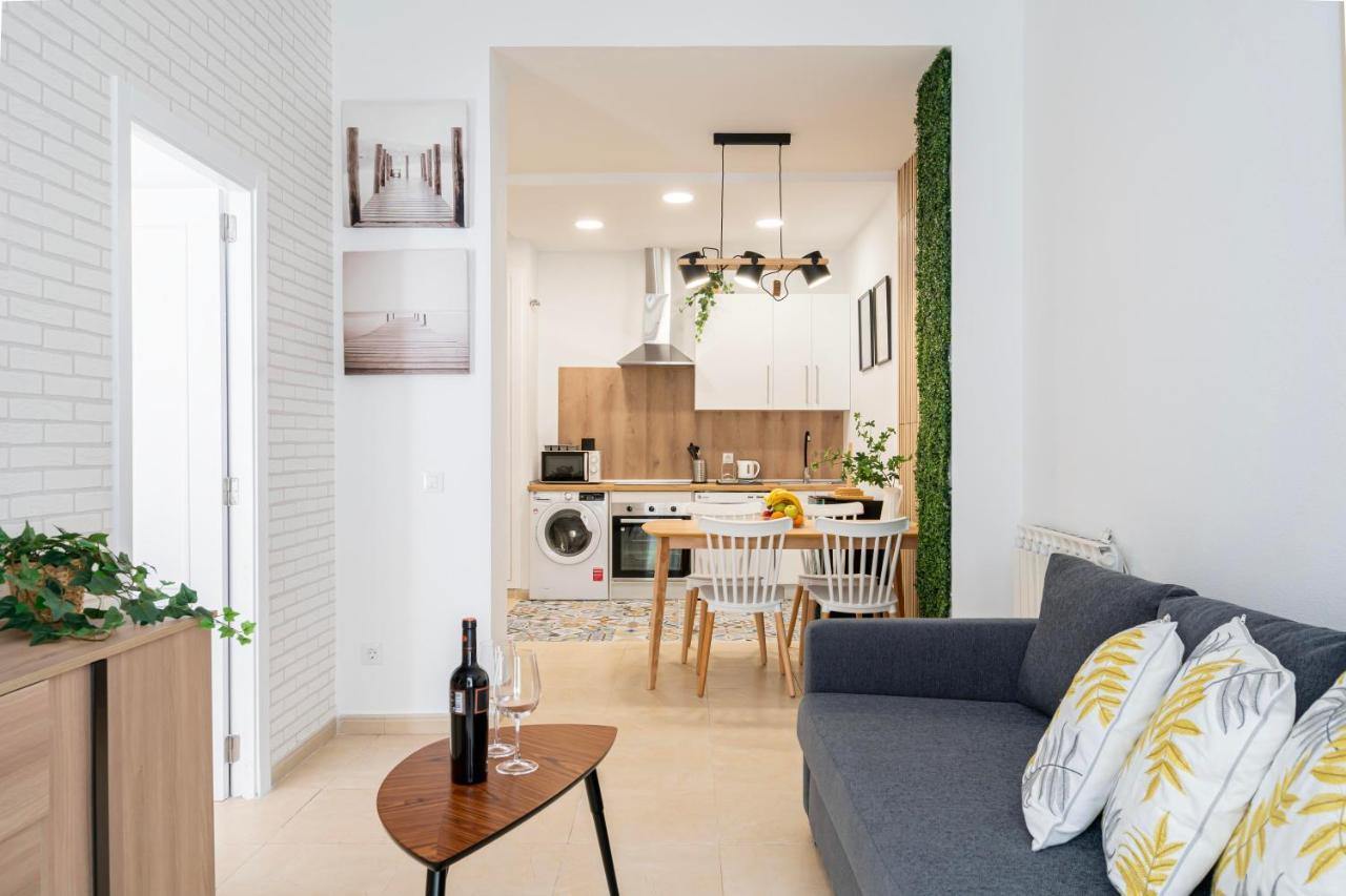 Apartamento For Elegante Y Bonito Temporal En El Corazon De Inf1c *