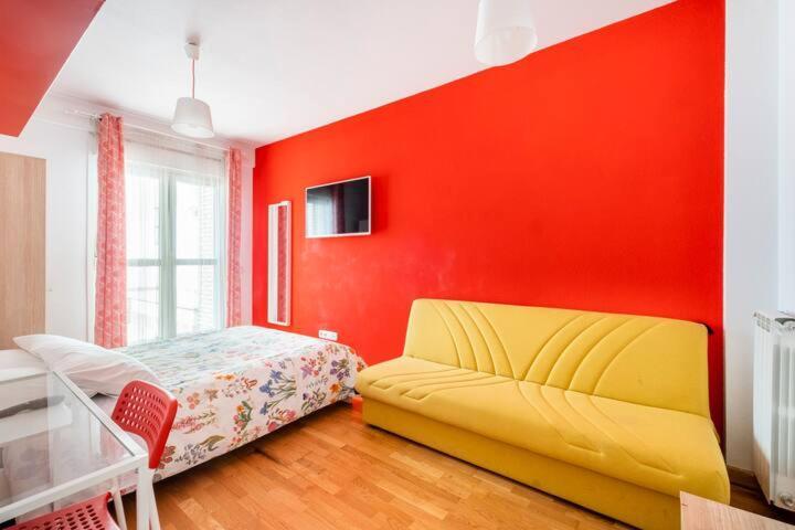 Apartamento Especial Grupos A 3 Paradas Del Metro Atocha *