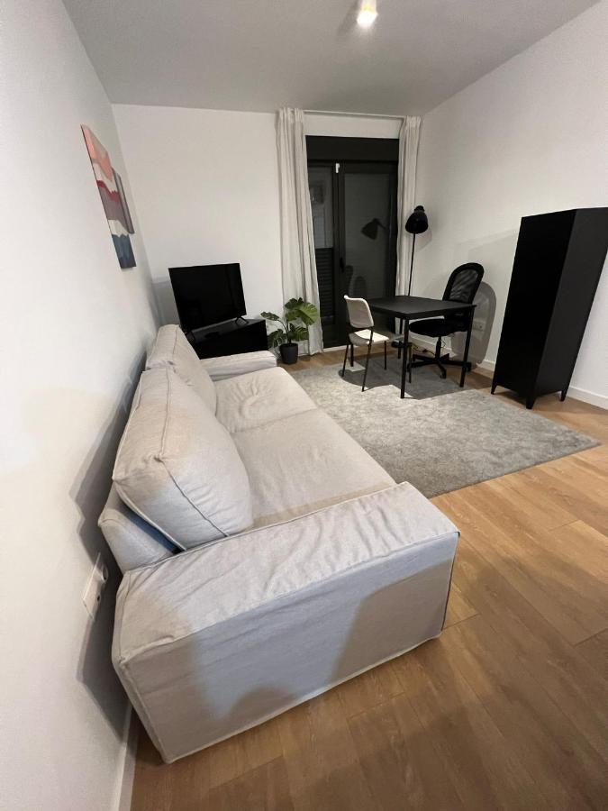 Basic Porras Ii Guest house