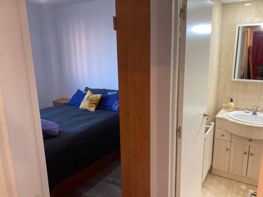 Silencioso, Luminoso Y Familiar Apartamento * Madrid