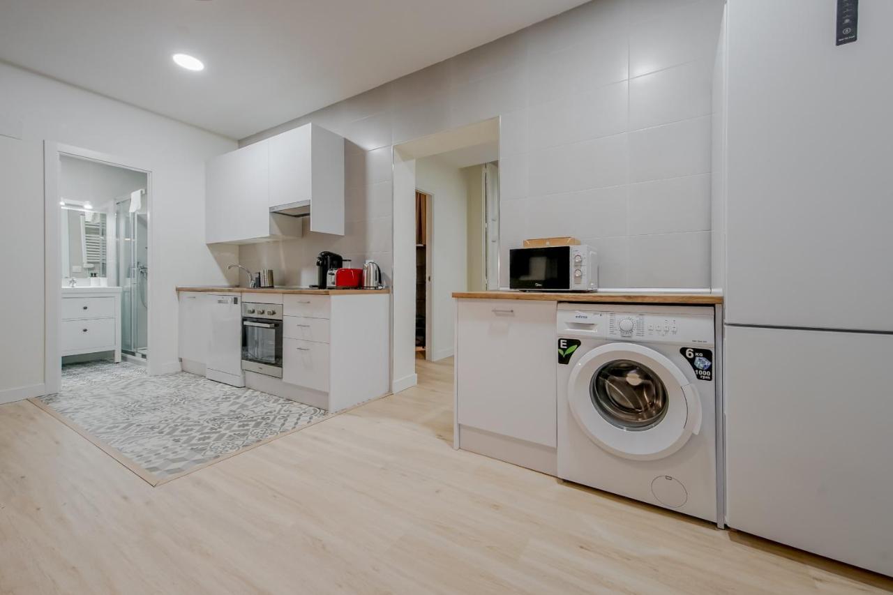 Cozy&new 6pax En La Plaza De Tirso Appartement