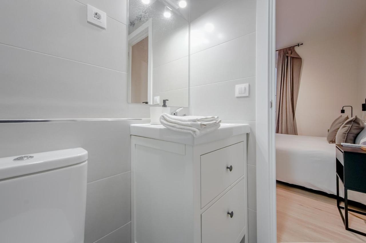 Apartamento Cozy&new 6pax En La Plaza De Tirso *