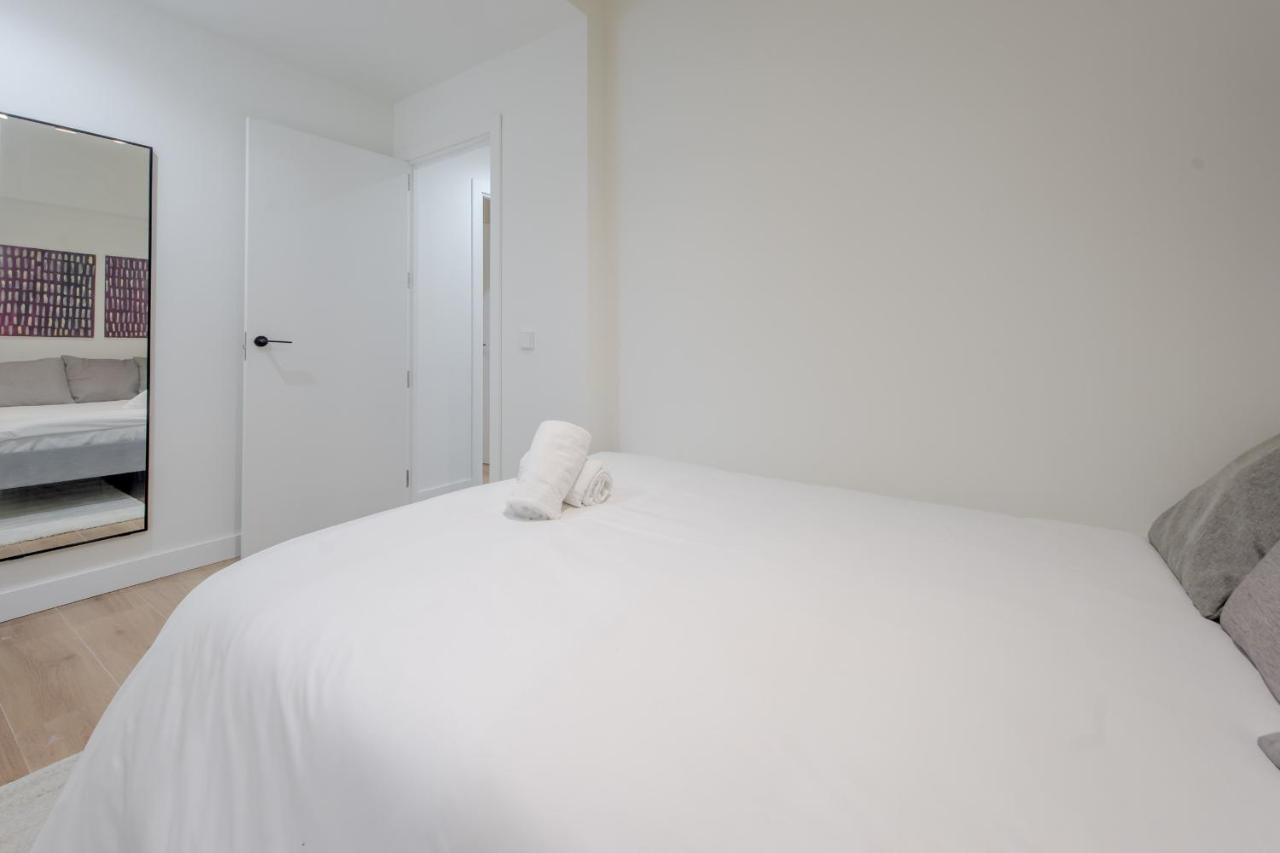 Modern Apt & Cool Interior Design En El Retiro Appartement