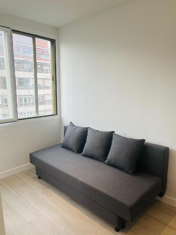 Pisos Con Piscina Barrio Exclusivo-wizinkcenter Alquiler Temporada Appartement