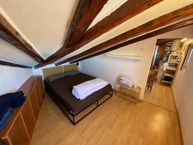 Appartement Calle Embajadores - Apart 4 Pax Pza Cascorro *