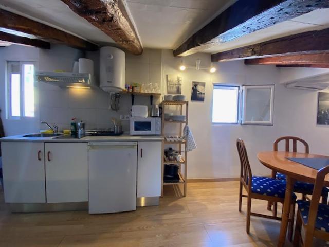 Appartement Calle Embajadores - Apart 4 Pax Pza Cascorro