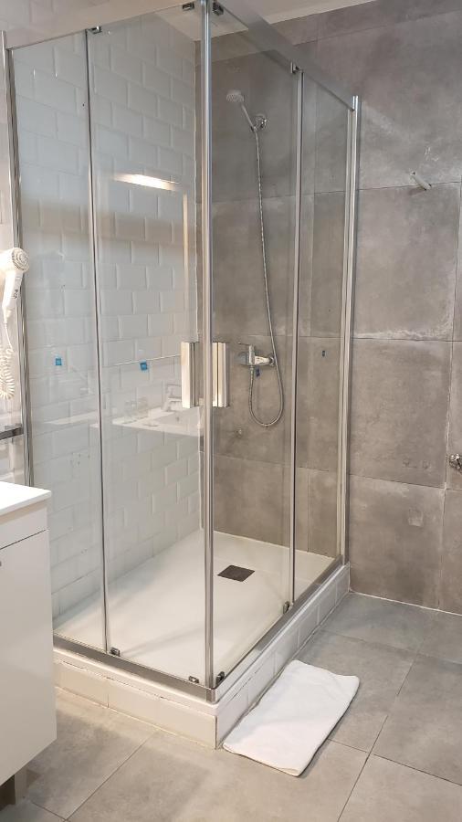Guest house The Bridge Huertas Madrid