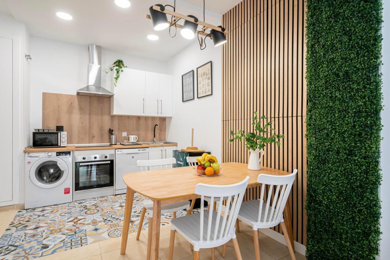 Apartamento For Elegante Y Bonito Temporal En El Corazon De Inf1c Madri