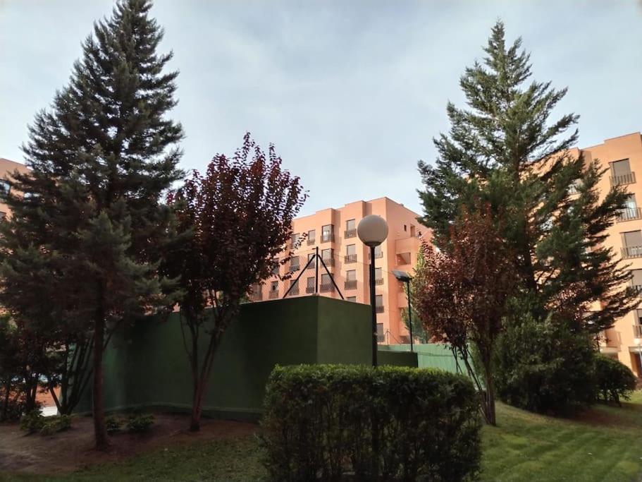 Apartment Wanda Ifema Aeropuerto Jc Madrid