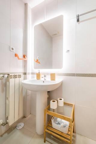 Especial Grupos A 3 Paradas Del Metro Atocha Apartamento Madrid