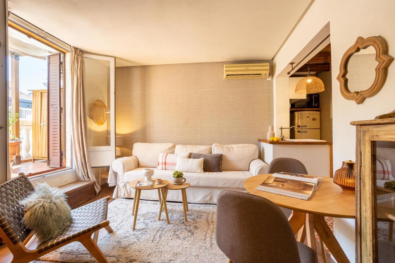 Apartamento Con Terraza Junto A Sol Madrid