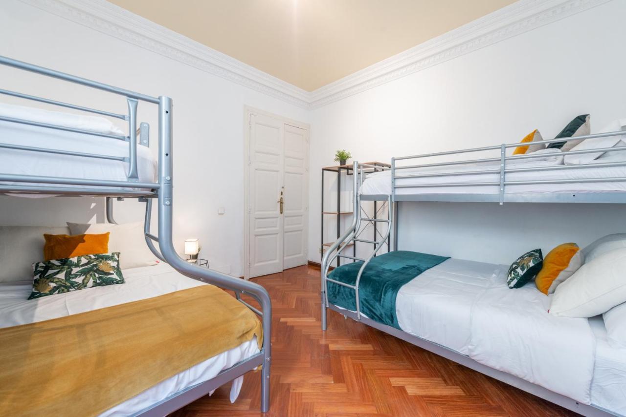 Apartment Vip Letras, By Monaro Madrid