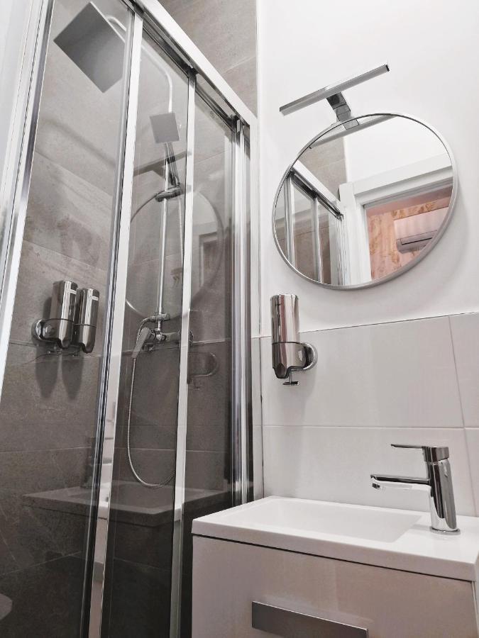 Comercial Casa de hóspedes Madri