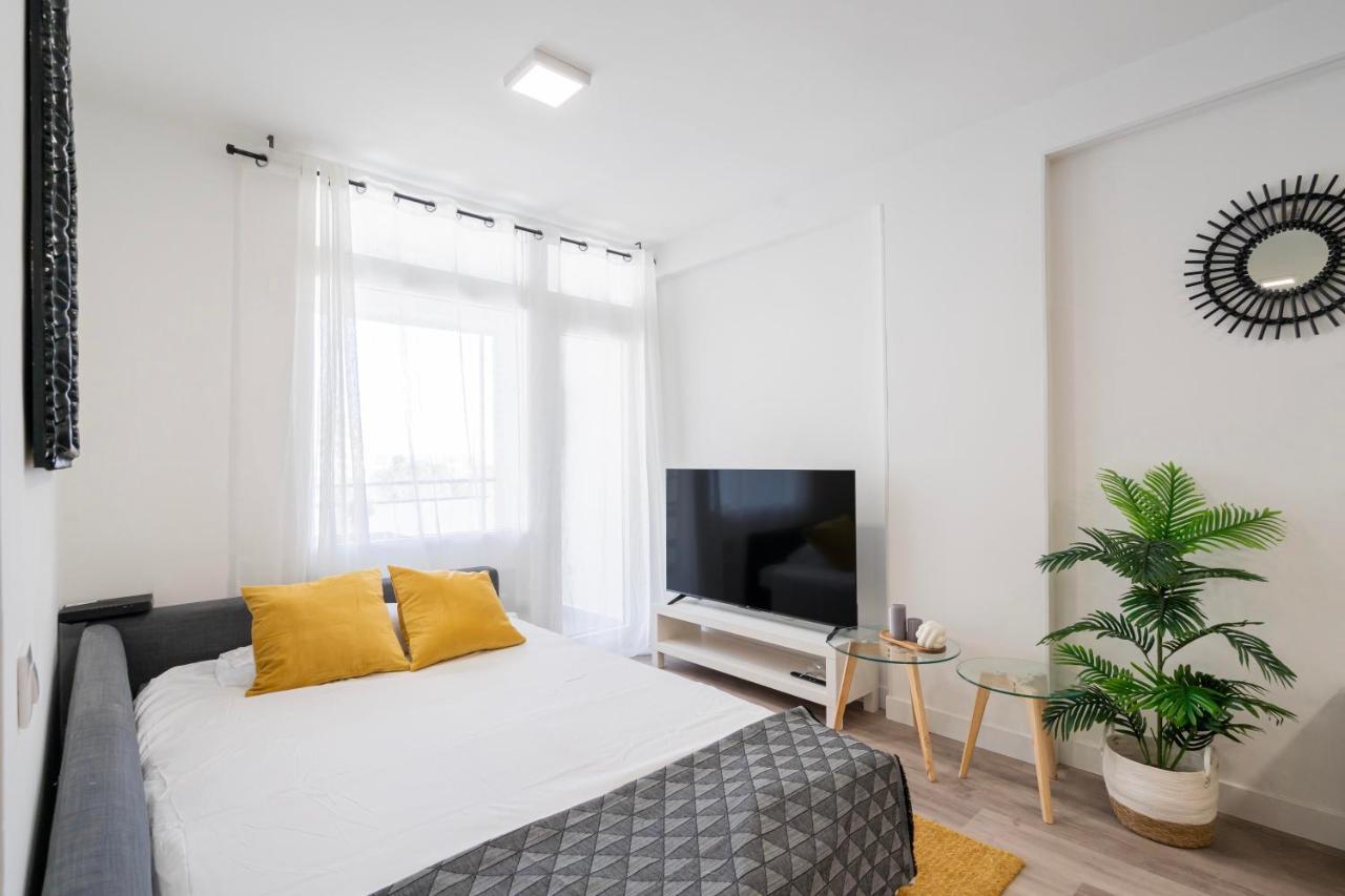 Apartment For Moderno Temporal Cerca Zoo Y Del Parque De Atracciones Ceb76 Madrid
