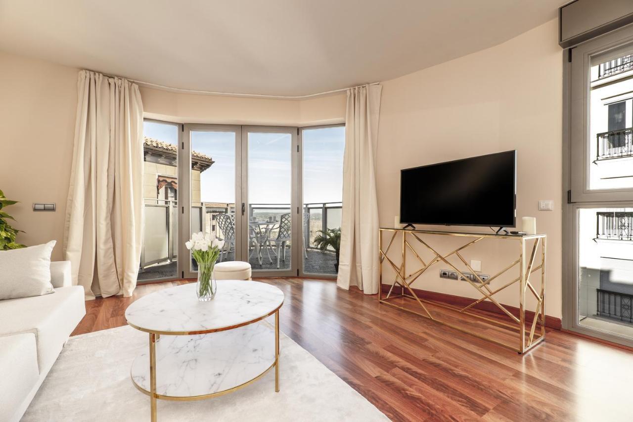 Luxury In Barrio Palacio Madrid
